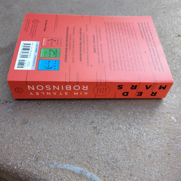 Red Mars by Robinson, Kim Stanley, Paperback Nebula Award Winner Science Fiction - Picture 4 of 5
